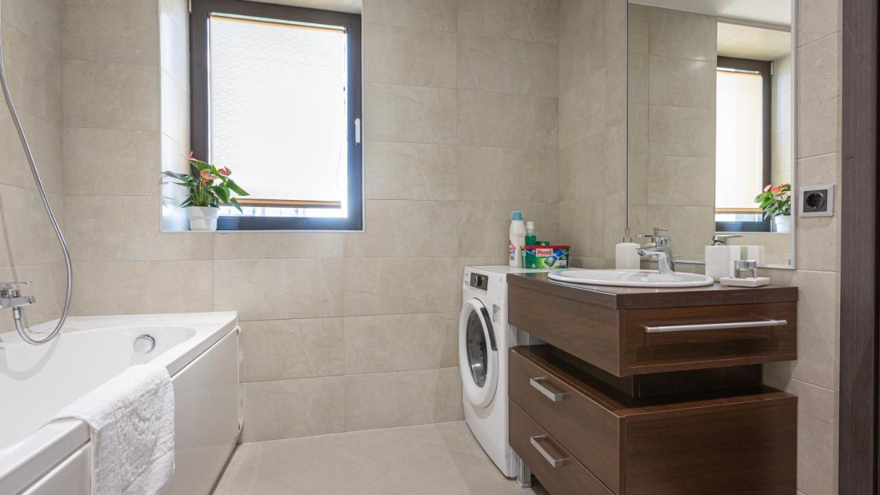 Charming family condo in Silver Mountain Poiana Brasov Esterno foto